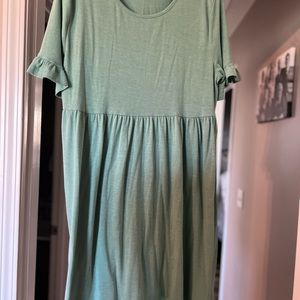 Dress- knee length